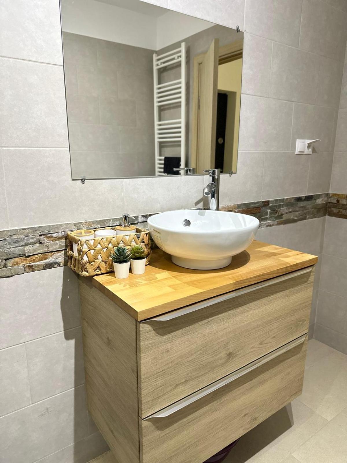 Central Park Apartment Клуж-Напока Екстериор снимка